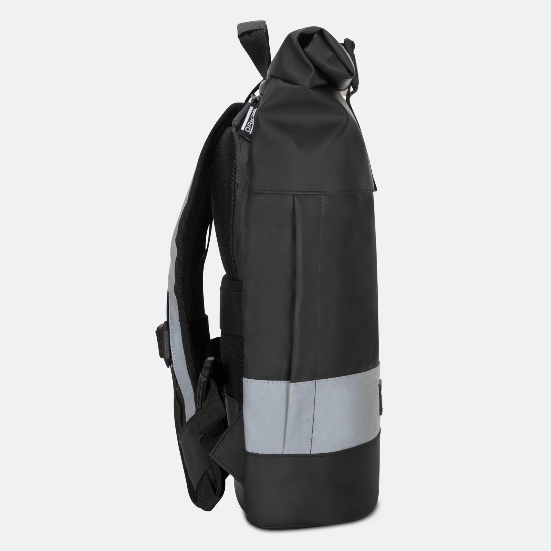 Schwarzer rolltop Rucksack mit reflektierendem grauen Streifen, Außenfach und verdecktem Fach