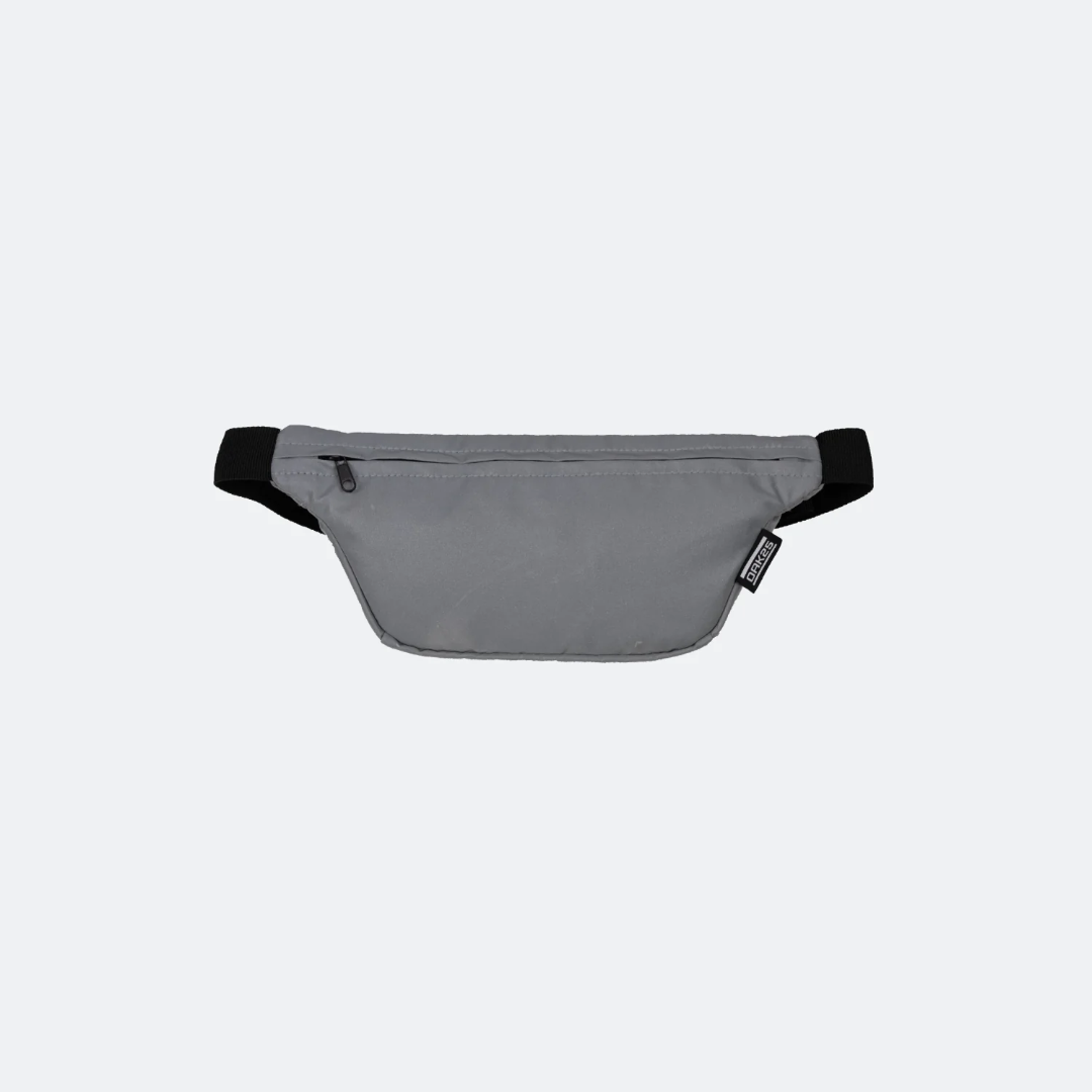 Reflektierende graue Bauchtasche mit schwarzem verstellbarem Gurt und Reißverschluss